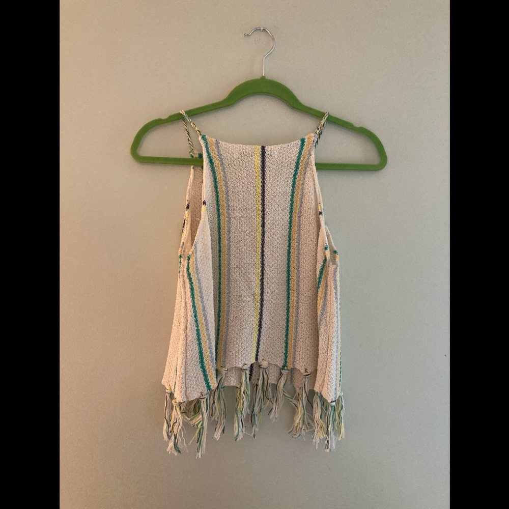 Crochet crop top - Picture 3 of 3